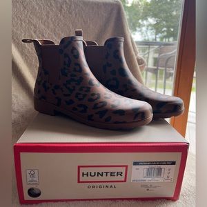 HUNTER - Org Refined Chelsea Hybrid Print- Leopard boot